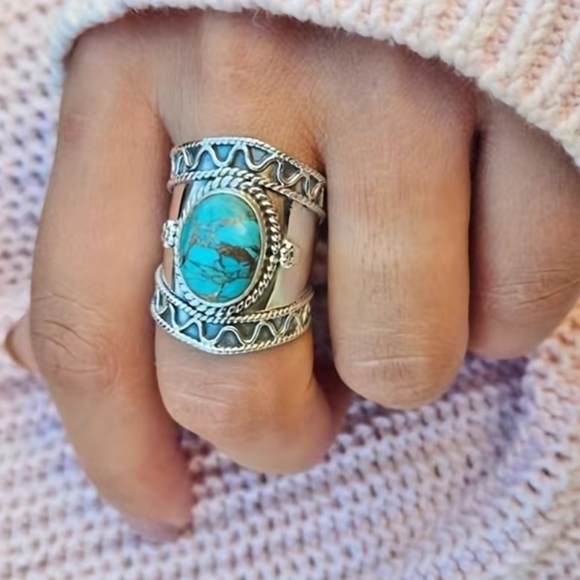 Turquoise Silver Statement Ring - Picture 2 of 5